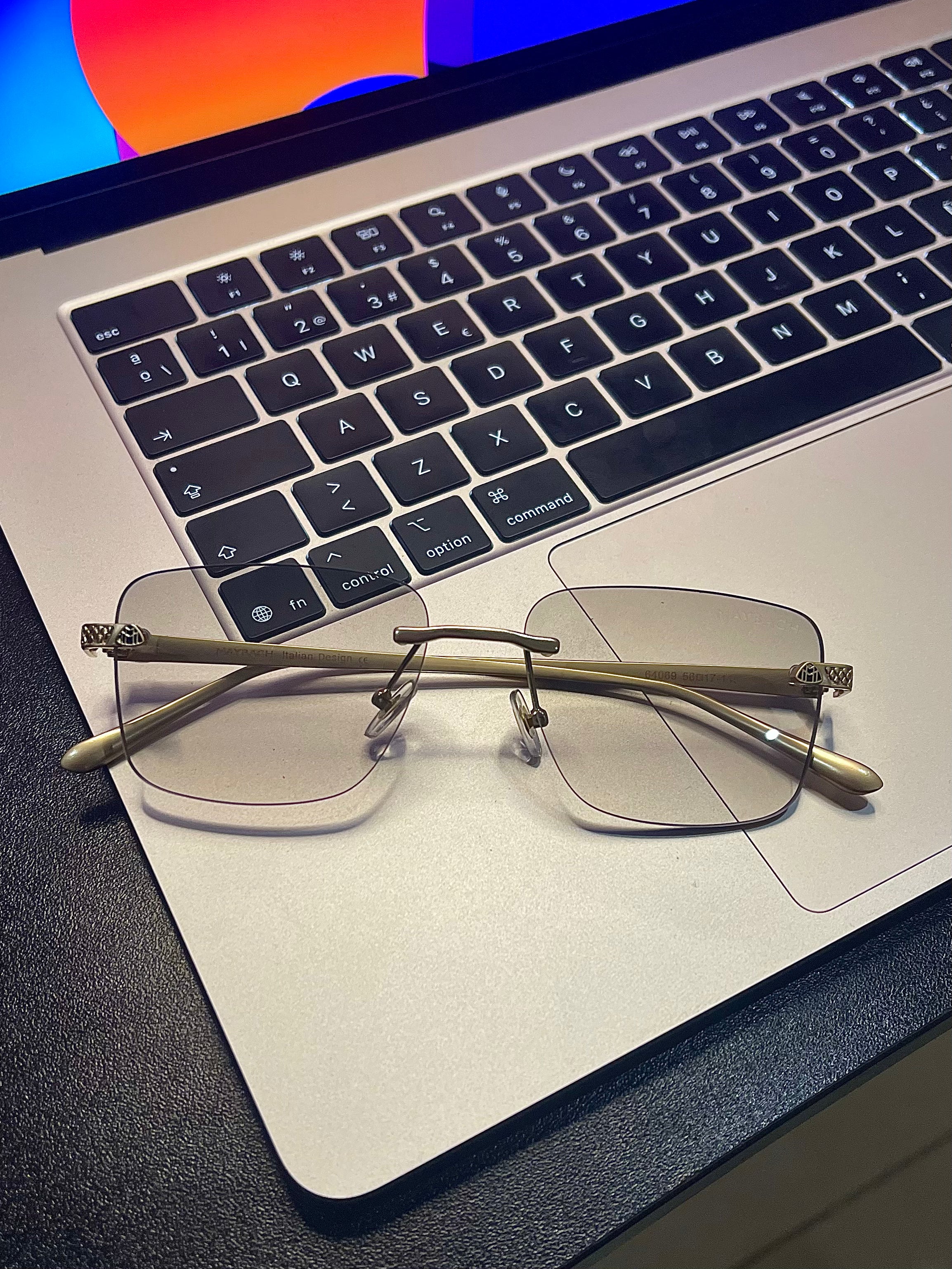 Lunettes percées - Maybach Homme - Anti blue light - Discoloration - UV 400